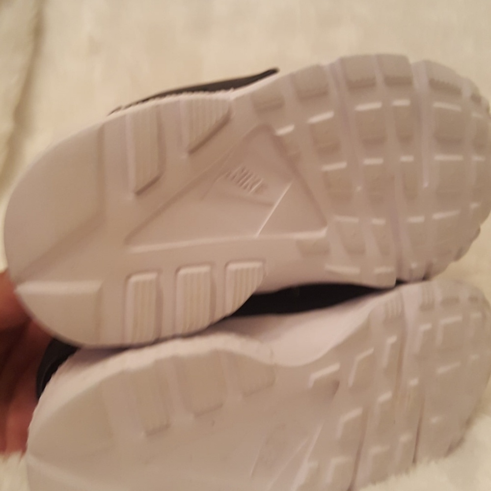 Nike kids huarache sneakers - Picture 5 of 6